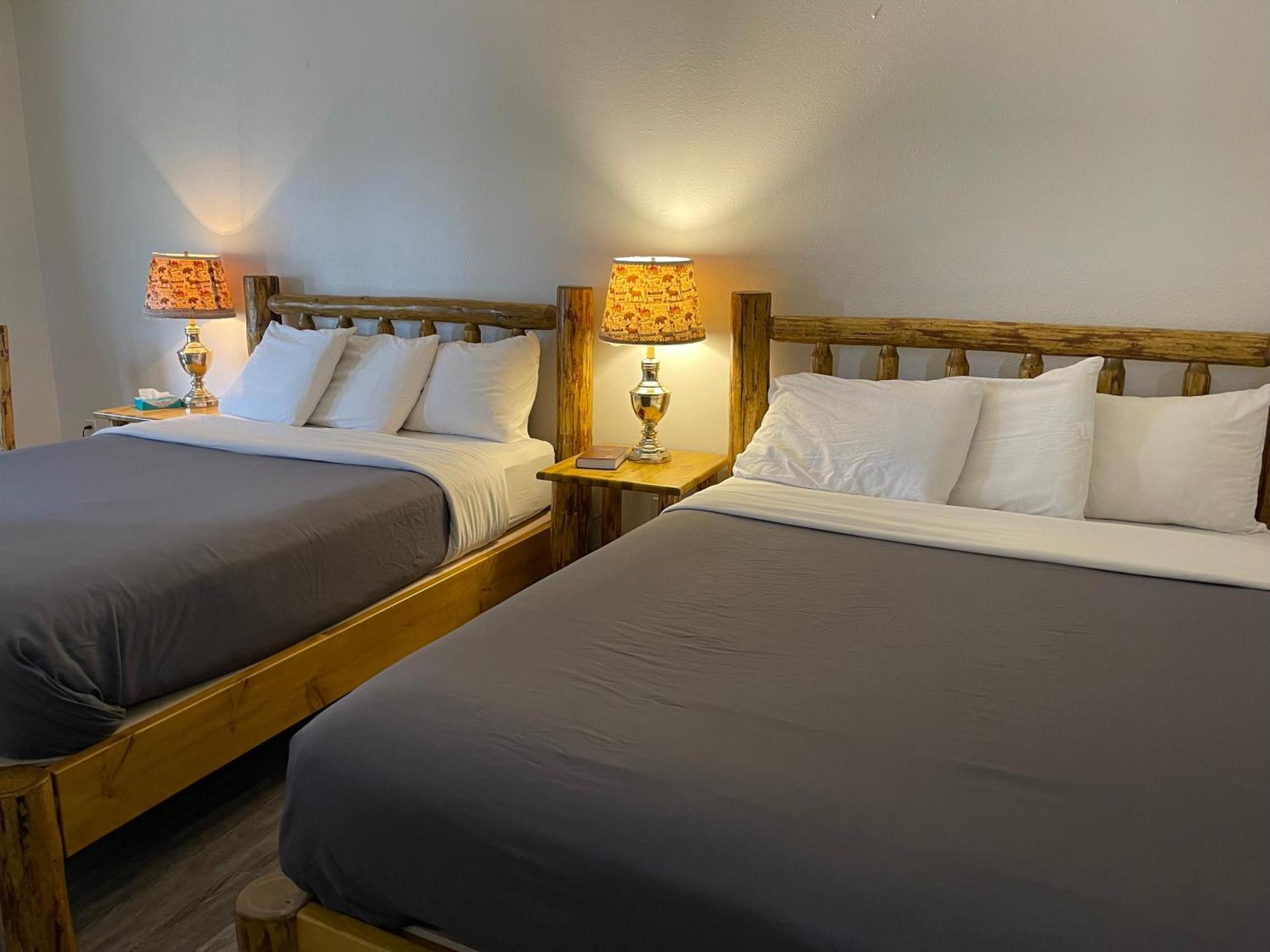 בונרס פרי Kootenai Valley Motel מראה חיצוני תמונה