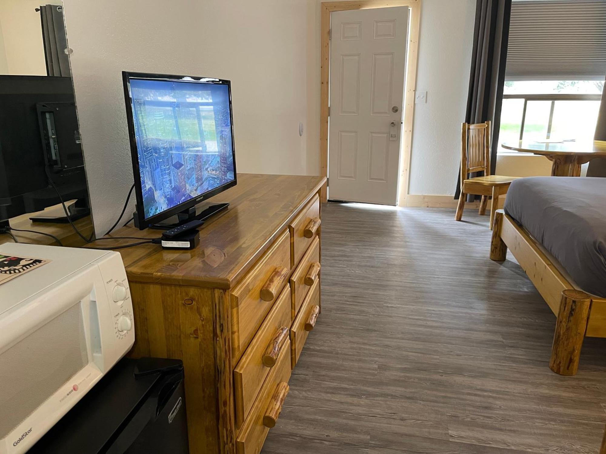 בונרס פרי Kootenai Valley Motel מראה חיצוני תמונה