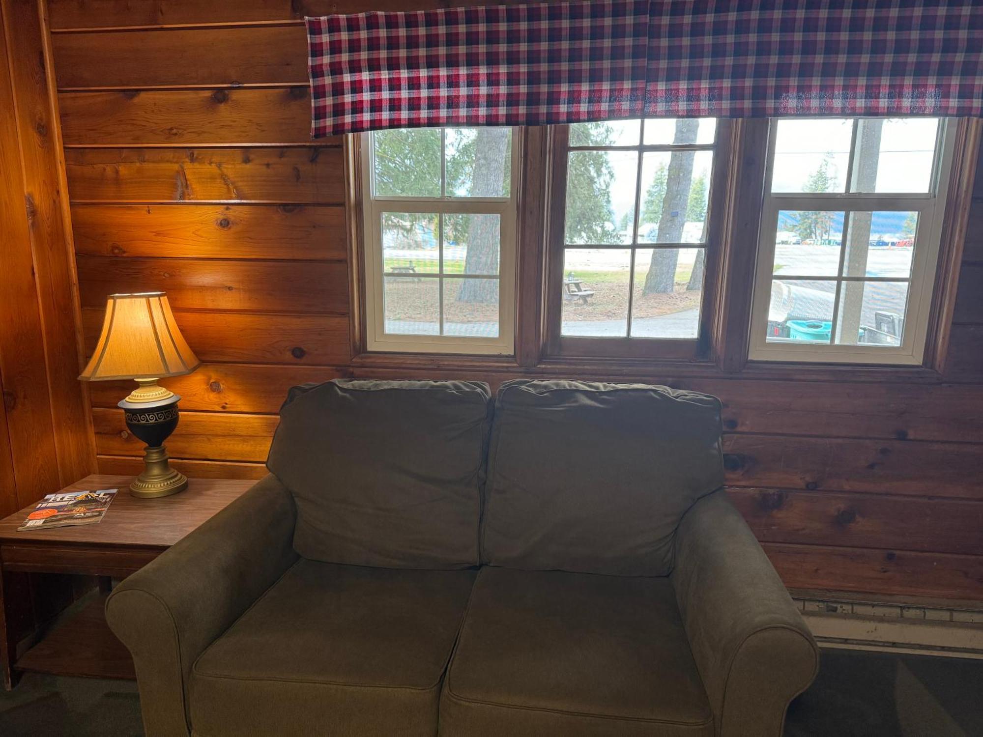 בונרס פרי Kootenai Valley Motel מראה חיצוני תמונה