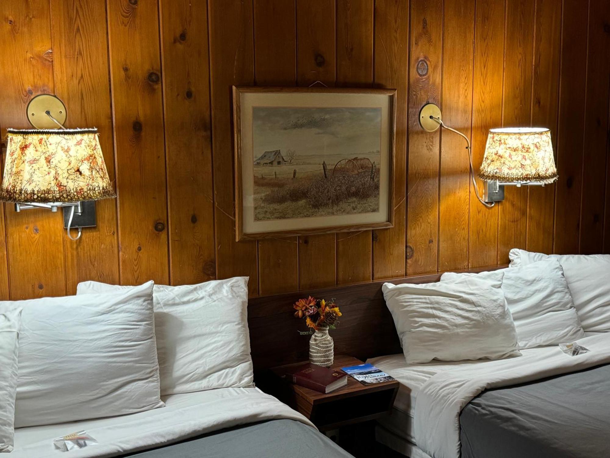 בונרס פרי Kootenai Valley Motel מראה חיצוני תמונה